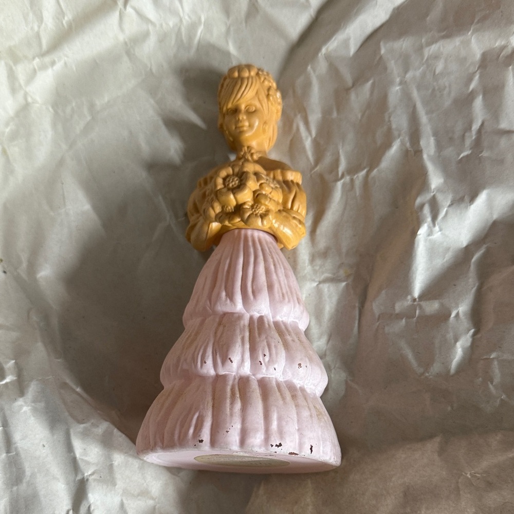Avon garden girl sweet honey cologne bottle vintage